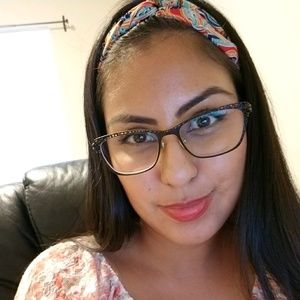 Meet your Posher, Tania